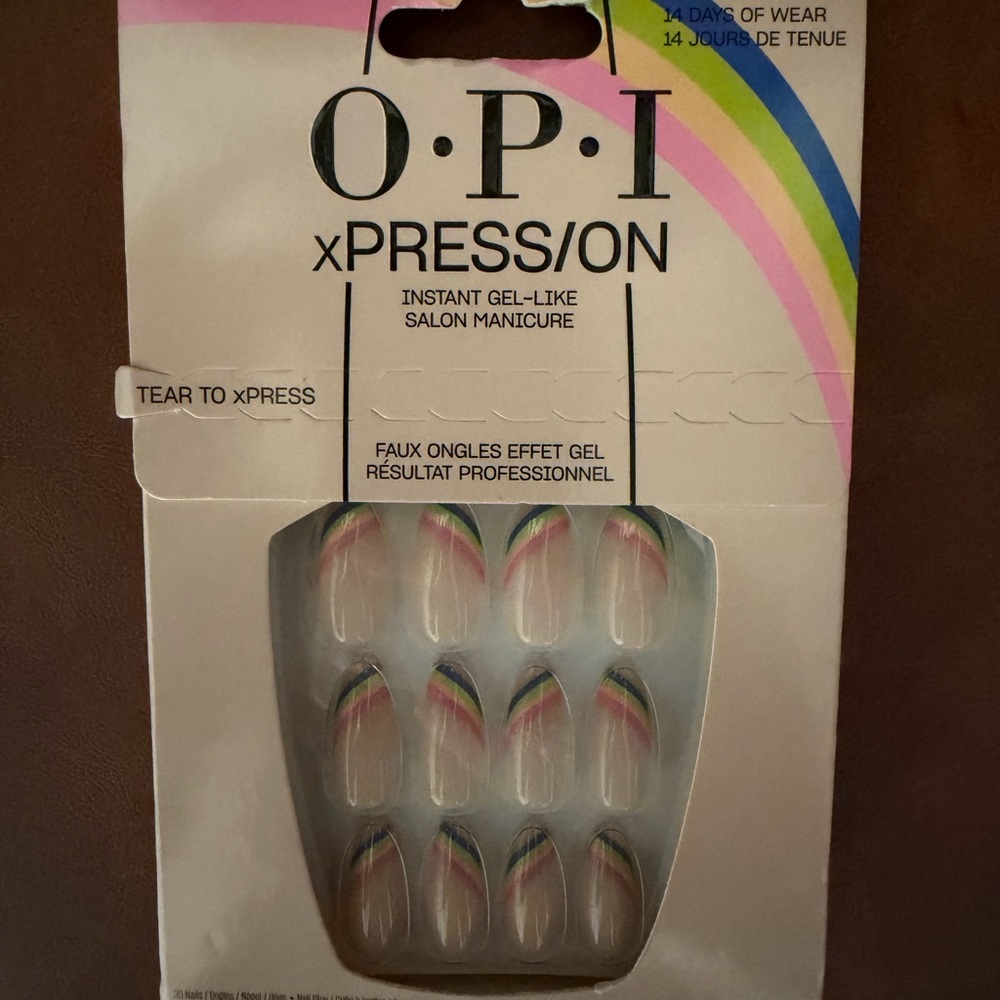 OPI xPRESS/ON Gel Manicure - Rainbow Design